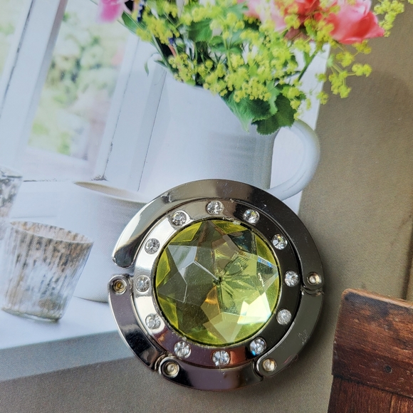 purse hook - Picture 11 of 12